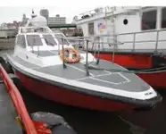 Tàu dẫn đường để bán