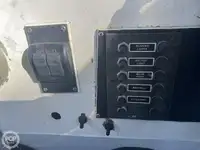 Tàu kéo lưới để bán