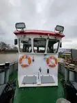 Tàu làm việc để bán