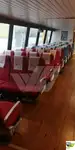 Tàu chở khách rao bán