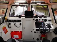 Tàu container để bán