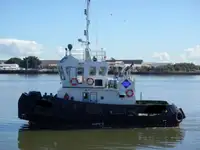 Thuyền kéo rao bán