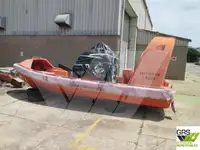 Tàu cứu hộ để bán