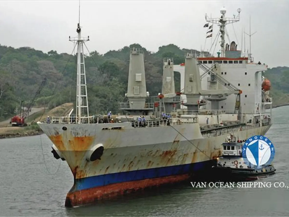 Tàu lạnh để bán
