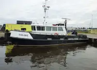 Thuyền làm việc rao bán