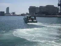 Tàu chở khách để bán