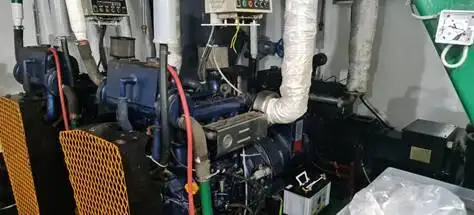 Tàu kéo để bán