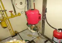 Tàu dẫn đường để bán