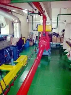 Tàu kéo để bán