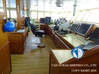 Tàu kéo lưới để bán