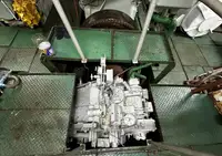 Tàu kéo lưới để bán