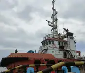 Tàu kéo để bán