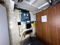 Tàu kéo để bán