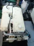 Tàu chở thủy thủ đoàn để bán