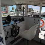 Tàu đổ bộ, chở hàng để bán
