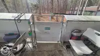 Tàu du lịch để bán