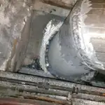 Tàu chở thủy thủ đoàn để bán