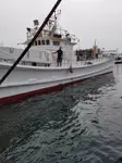 Tàu câu dài để bán