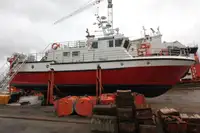 Tàu phà rao bán