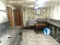 Tàu kéo lưới để bán