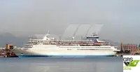 Tàu du lịch để bán
