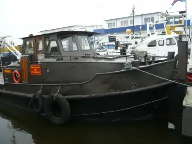 Tàu kéo để bán