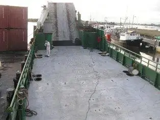 Sà lan để bán
