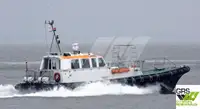 Thuyền làm việc rao bán