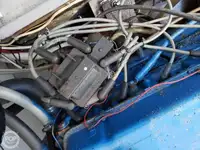 Tàu chế biến cá để bán