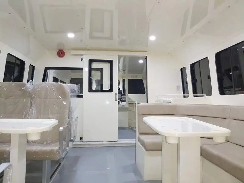 Tàu tuần tra để bán