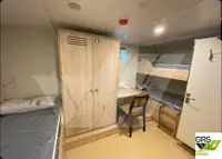 Tàu du lịch để bán