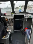 Tàu dẫn đường để bán
