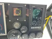 Tàu container để bán