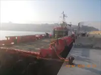 Tàu chở thủy thủ đoàn để bán