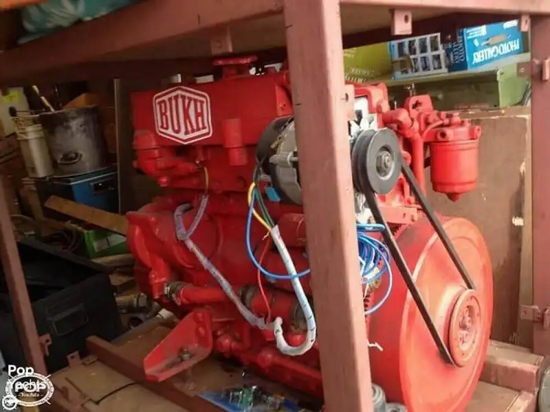 Thuyền cứu sinh để bán