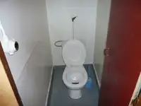 Tàu kéo để bán