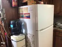 Tàu kéo lưới để bán