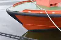 Tàu dẫn đường để bán
