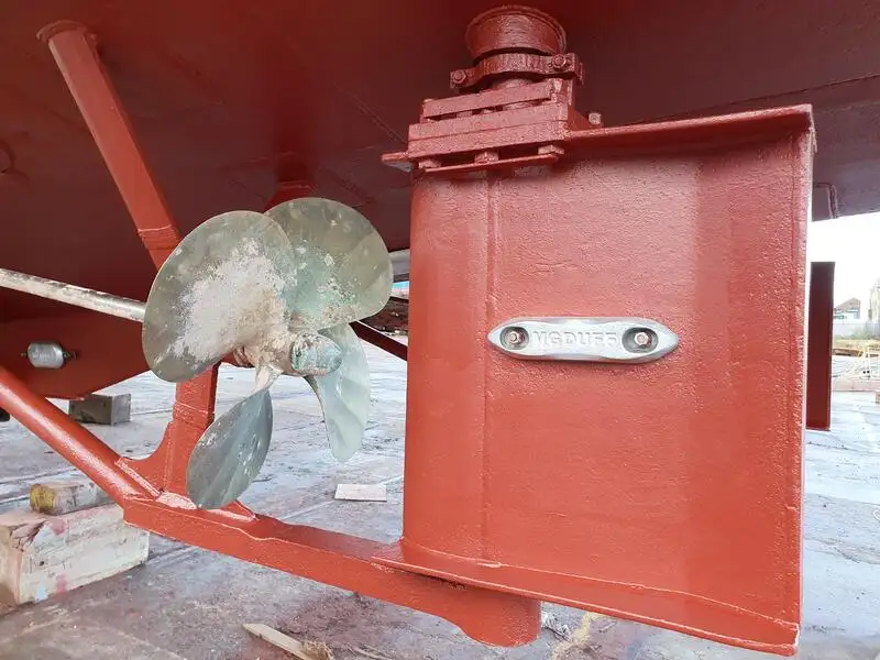 Tàu tuần tra để bán