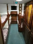 Tàu cung cấp để bán