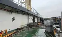Tàu chở hàng rời để bán