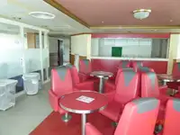 Tàu phà để bán