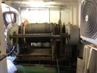 Tàu kéo lưới để bán