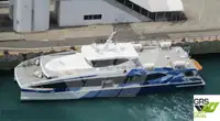Tàu chở khách để bán
