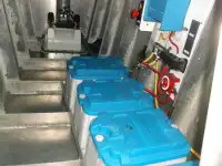 Tàu phà để bán