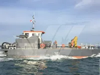 Tàu nạo vét để bán