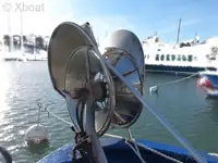 Tàu kéo lưới để bán