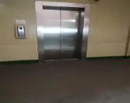 Tàu chở hàng rời để bán