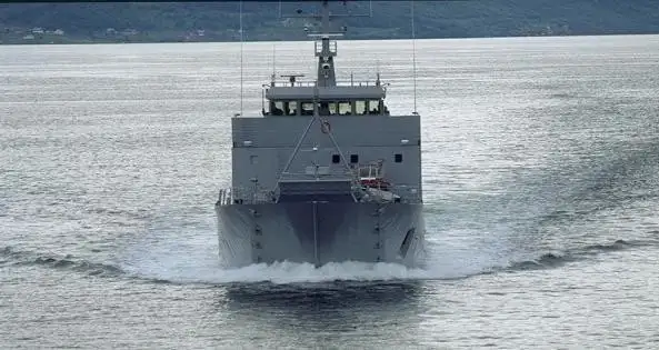 Tàu đổ bộ, chở hàng để bán