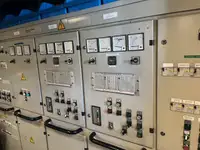 Tàu khảo sát để bán